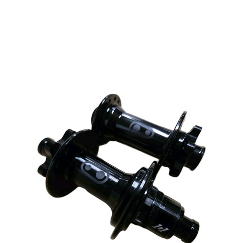 Indistry nine hubs 20x110 - hubs,